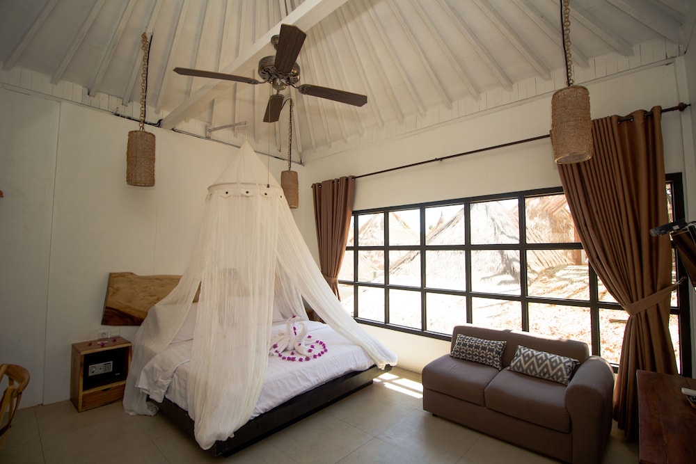Gili Breeze Tropical Bungalows 42/58