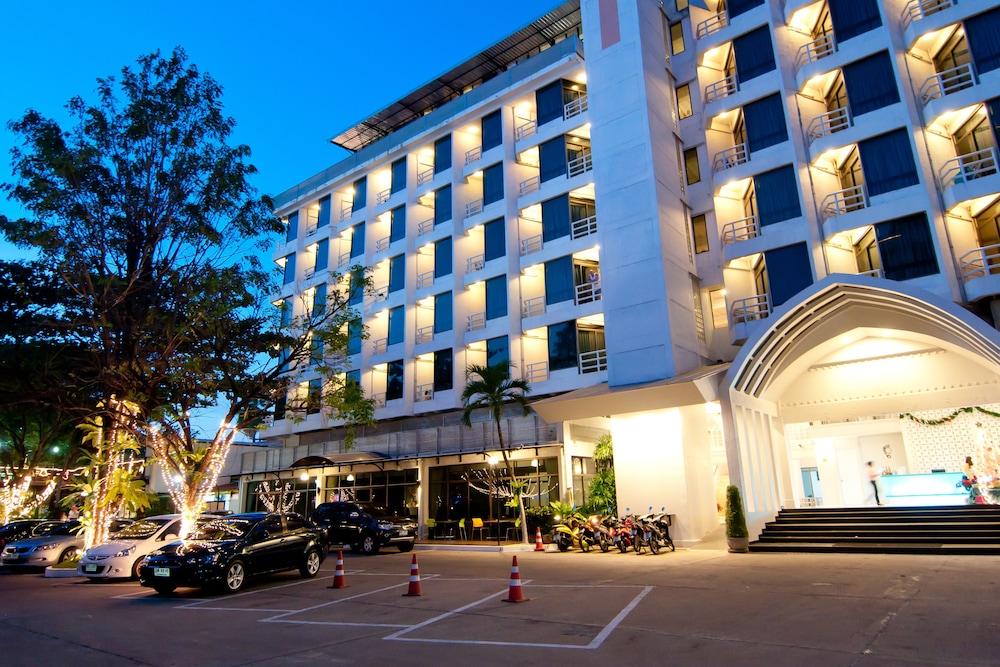 Sandalay Resort Pattaya 40/46