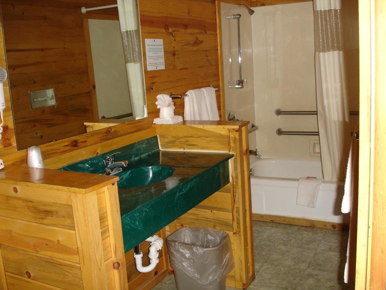 Georgetown Mountain Inn 53/56