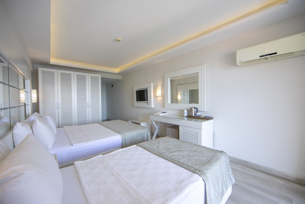 Mavi Deniz 15/50