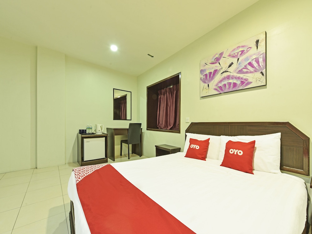 Capital O 90545 Ho Hotel 34/68