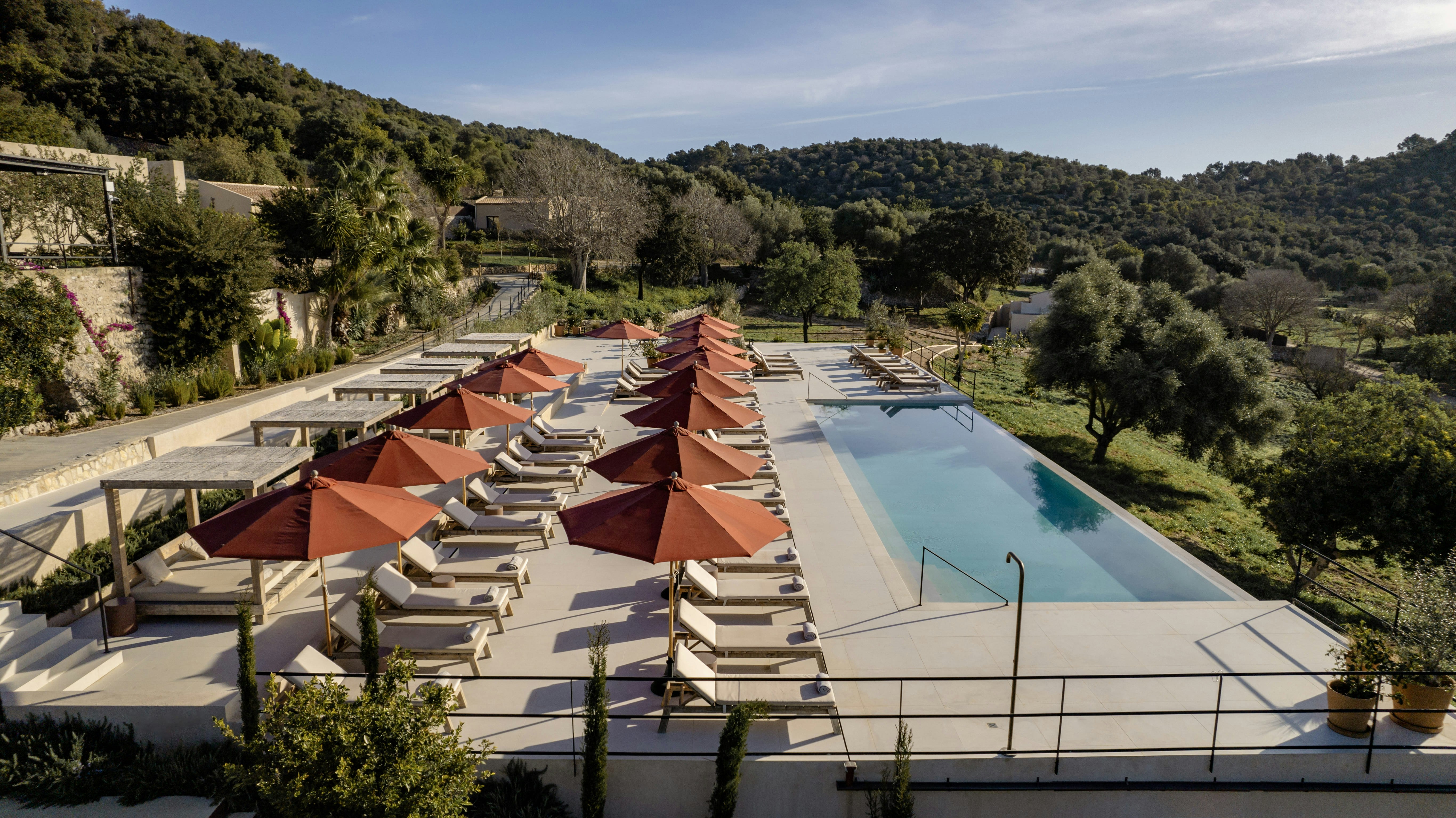 The Lodge Mallorca 34/37