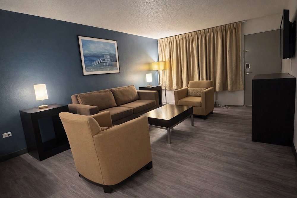 Express Inn Suites 34/58
