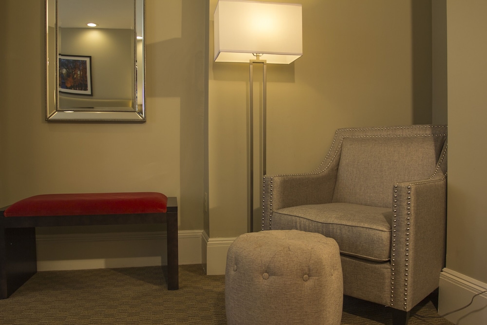 Newbury Guest House 33/53