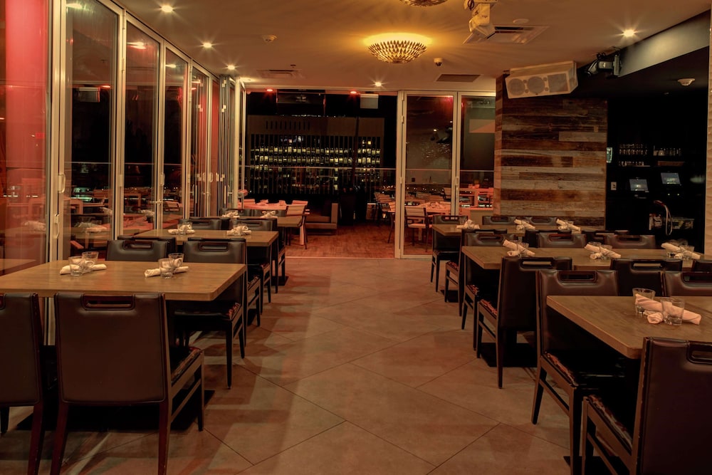restaurant-cafeteria
