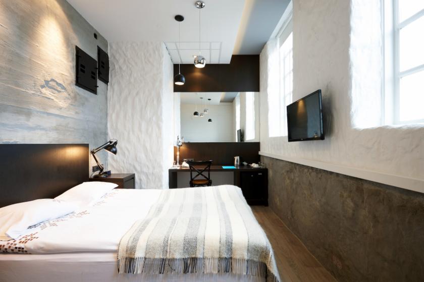 Plus, Double or Twin Bed