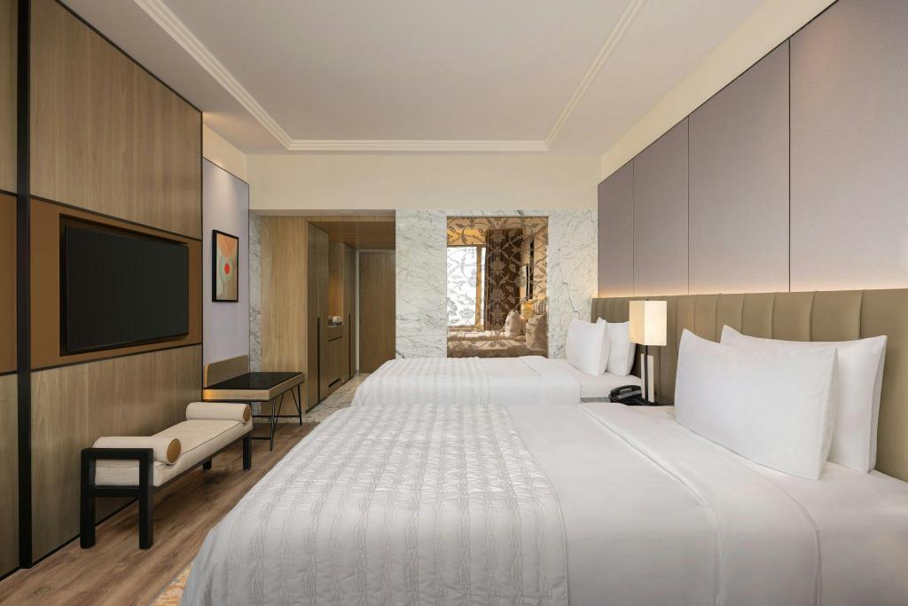 Guest Room, Executive, Twin Beds, Atrium View, Club Lounge Access