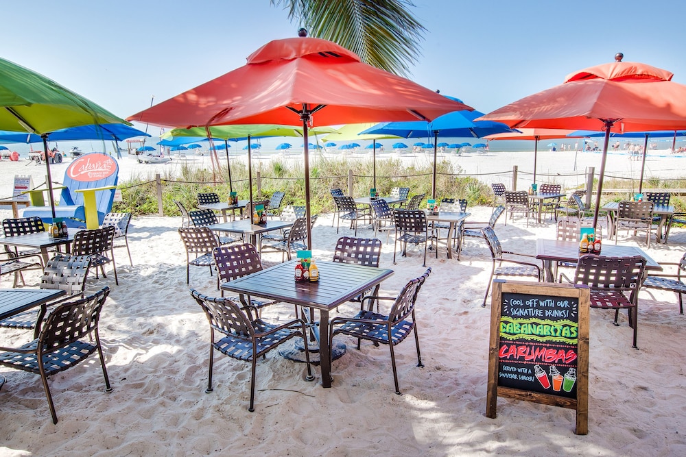 Diamondhead Beach Resort and Spa 31/43
