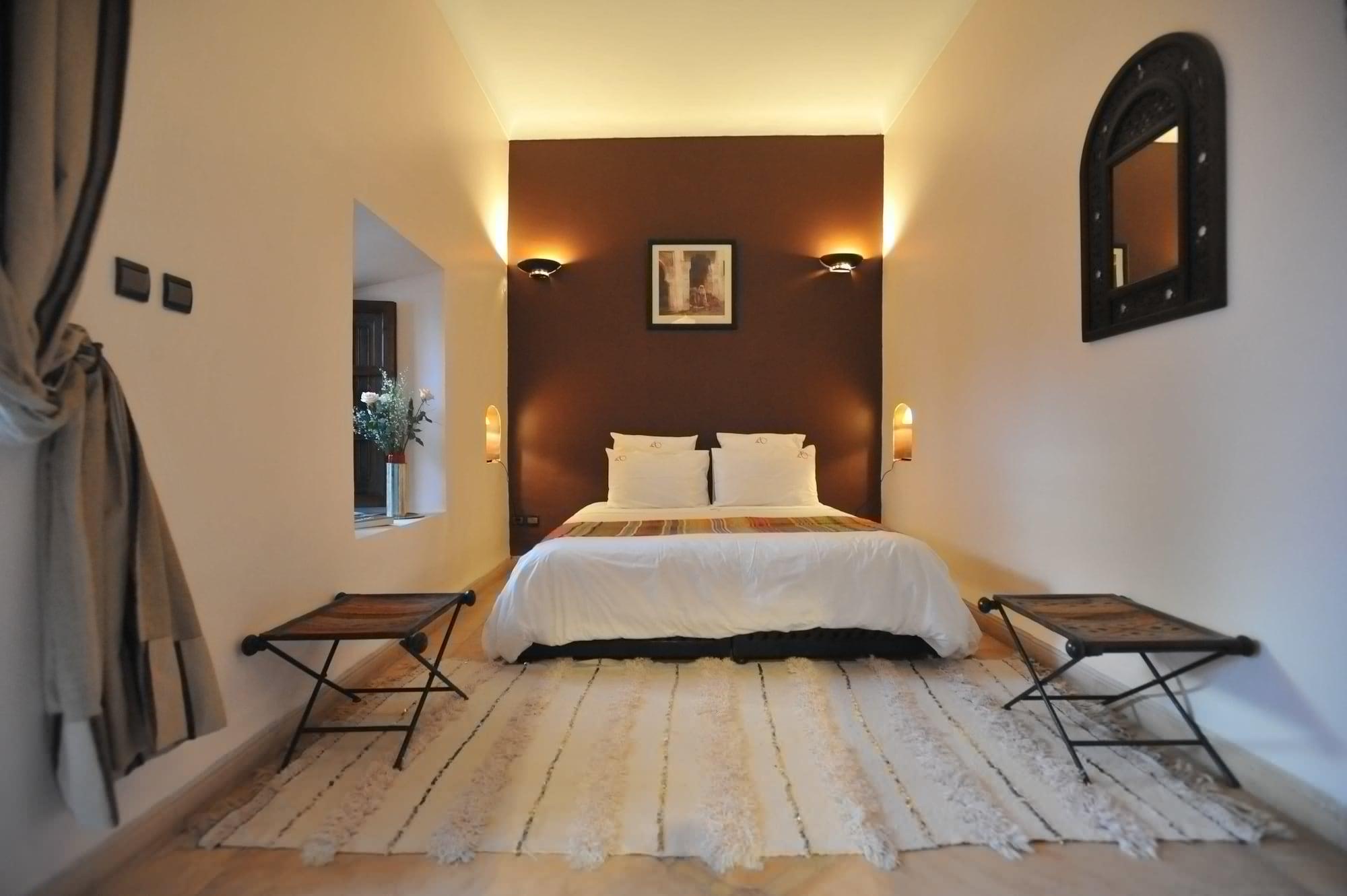 Riad Asna 8/18