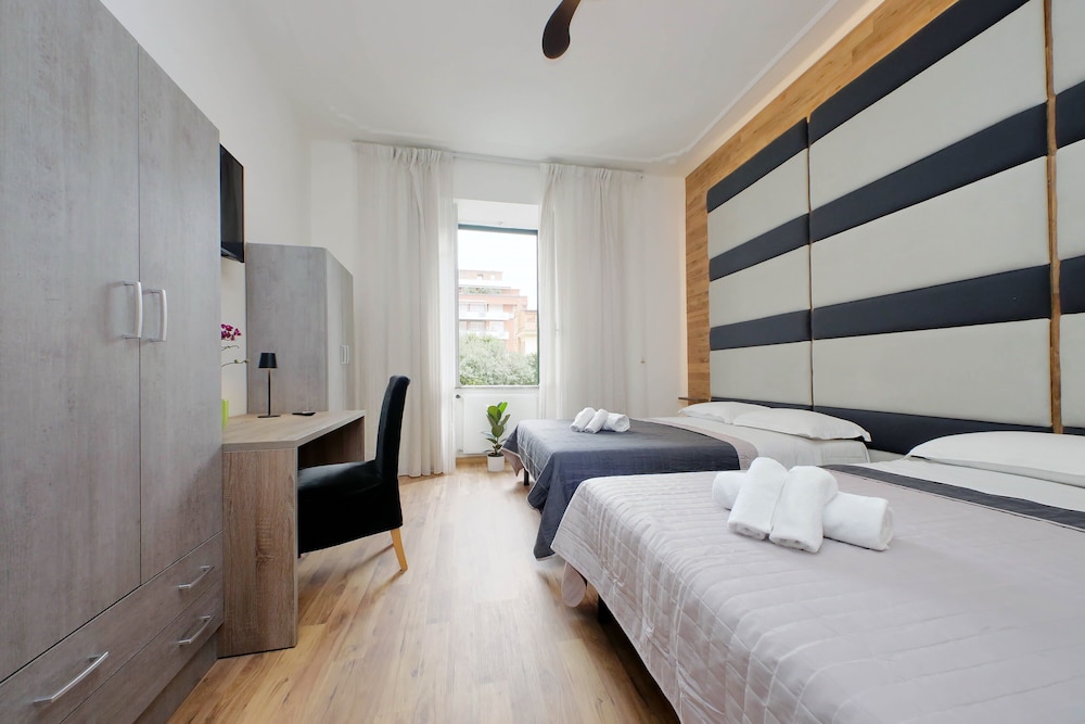 CONDO, DESIGN