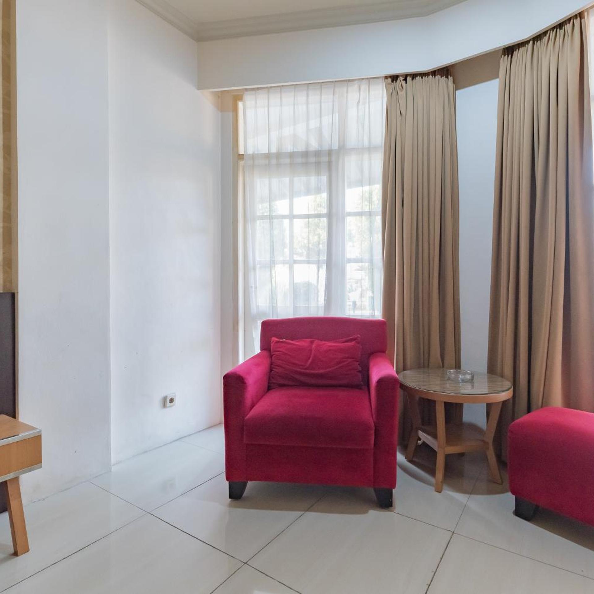 Crown Hotel Tasikmalaya 32/54