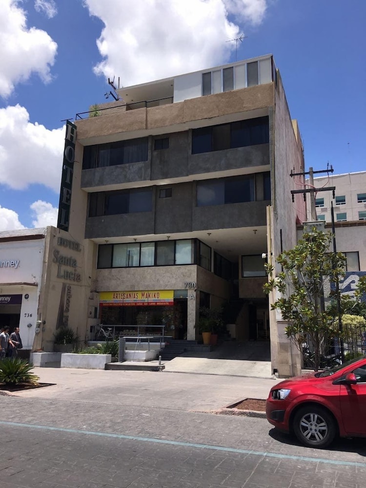 Hotel Santa Lucia del Bosque 46/50