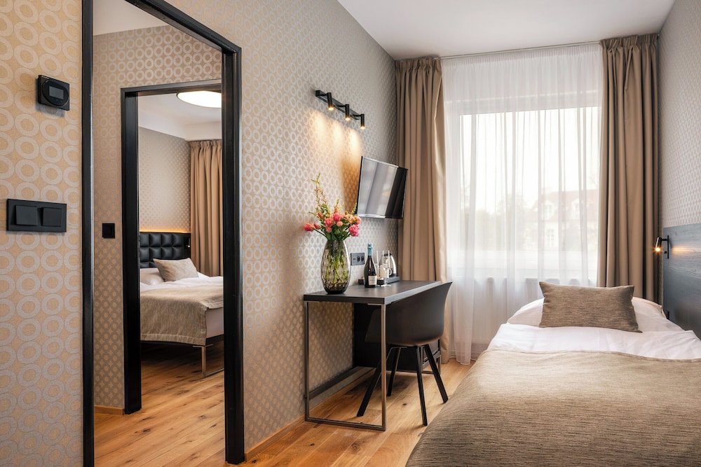 Aida Hotel 52/72