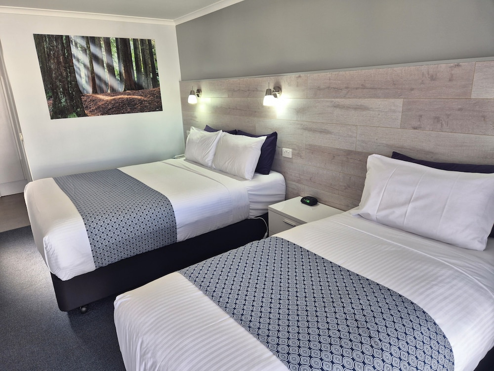 Apollo Bay Waterfront Motor Inn 28/80