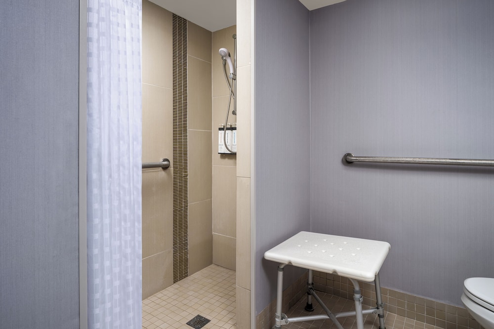 Hyatt Place Columbia/Harbison 50/50
