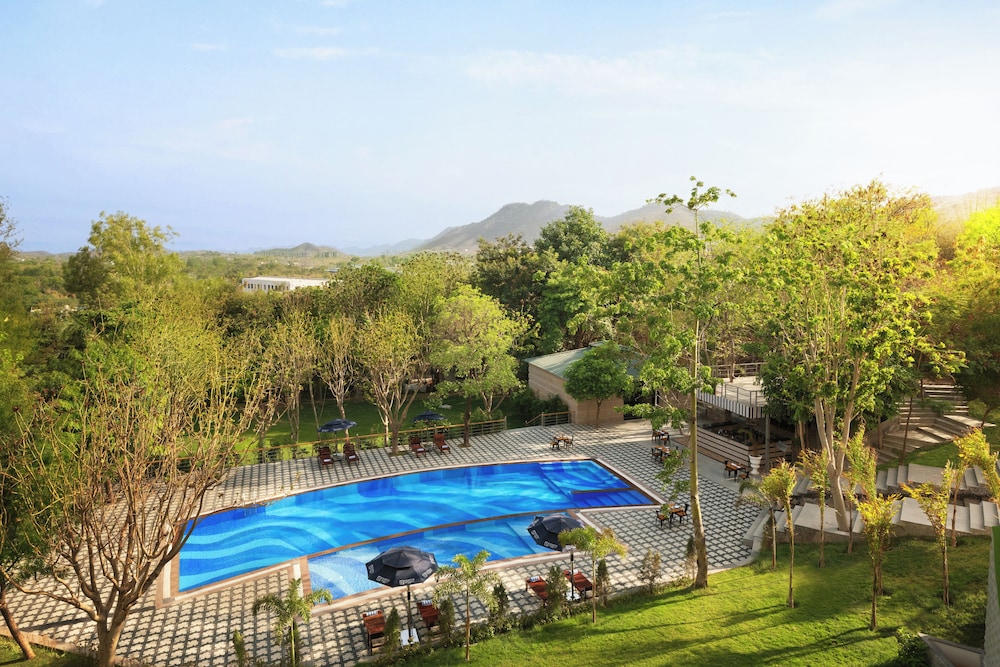 Essentia Luxury Resort & Spa Udaipur 55/61