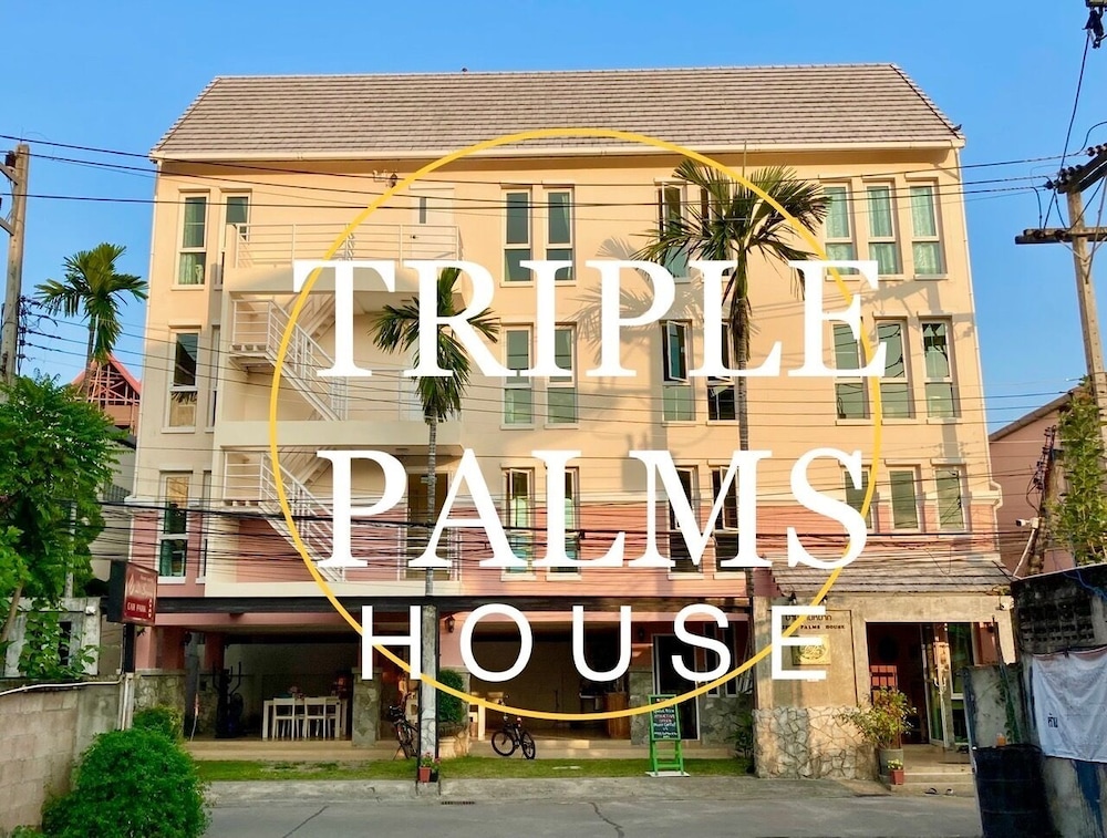 Triple Palms House photo1