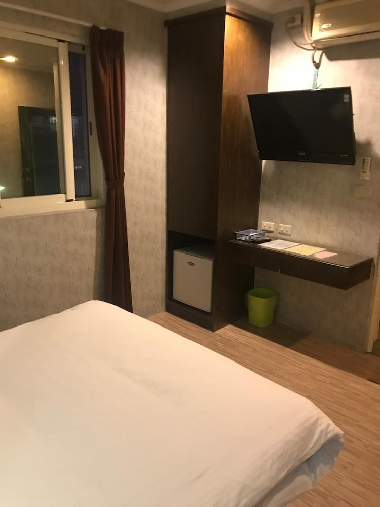 Baseball Exquisite Hotel 10/35