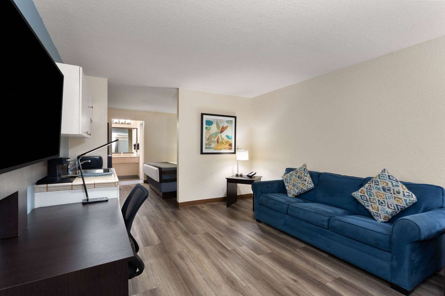 Baymont By Wyndham Punta Gorda/Port Charlotte 27/50