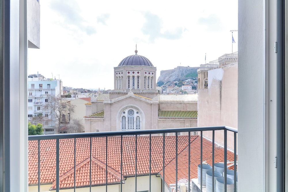 ABOV Acropolis in ATHENS