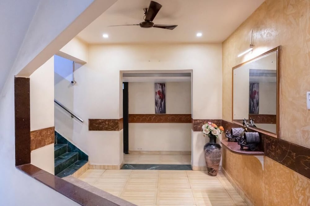 HOTEL PRAYAG 47/55