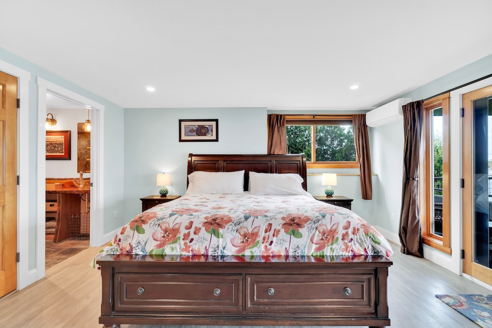 Green, Mountain, Suite