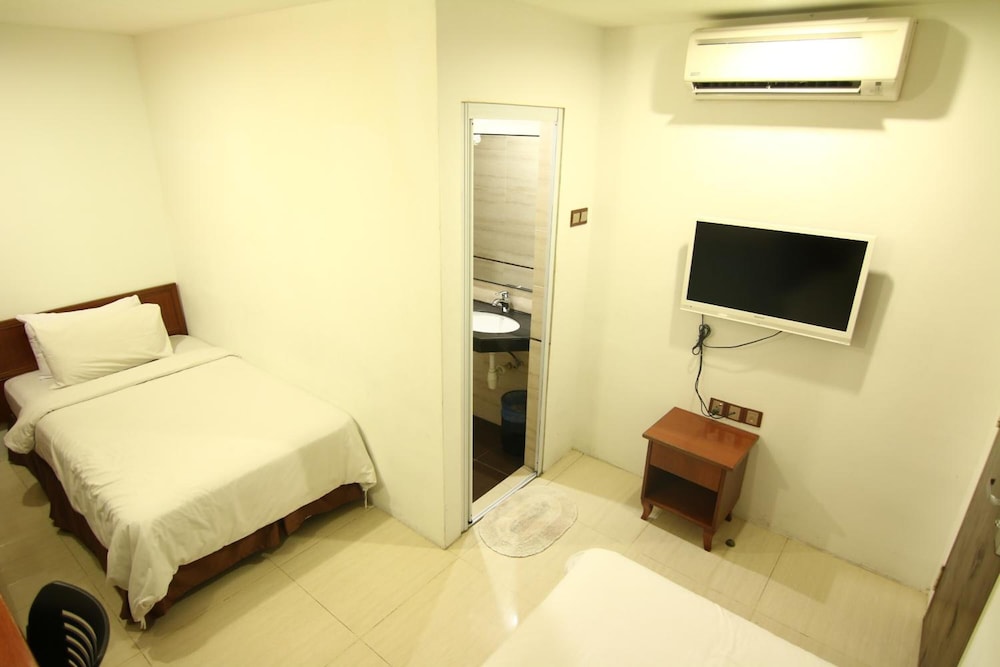 Ag Hotel Penang 10/48