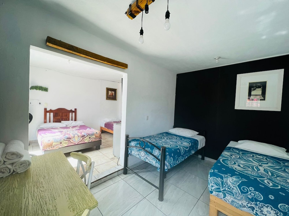 Suites Ejecutivas KenZi 52/67