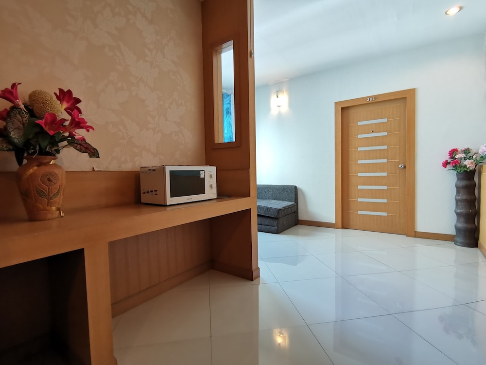 LE DESIR RESORTEL 2/28