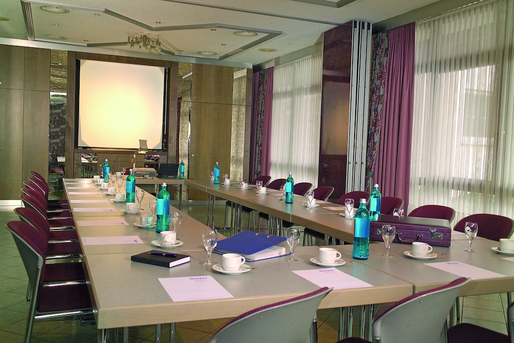 Hotel Zum Lowen 57/61