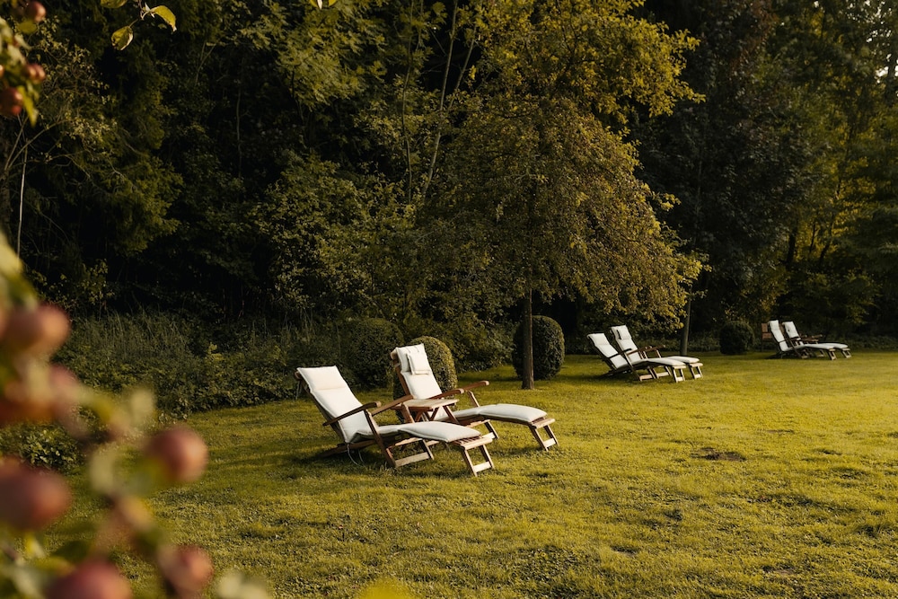 Waldhotel Stuttgart 75/79