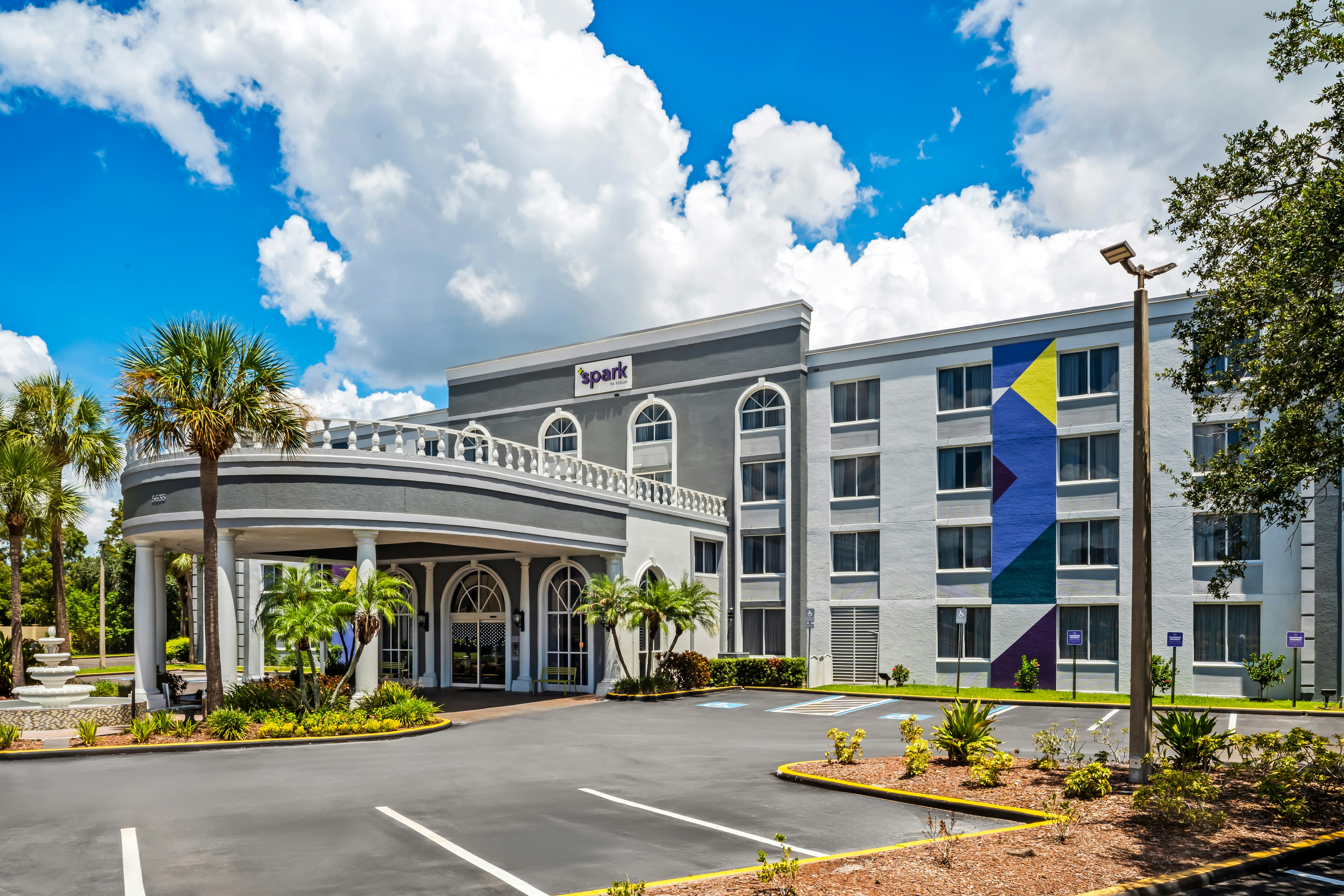 Spark by Hilton Orlando near Universal 17/21