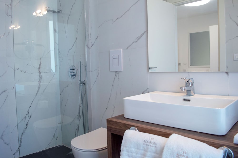 HOTEL CERERE 48/50