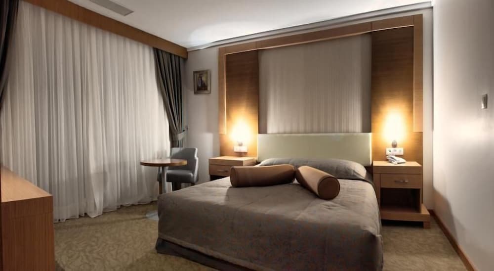 Buyuk Anadolu Eregli Hotel 11/45
