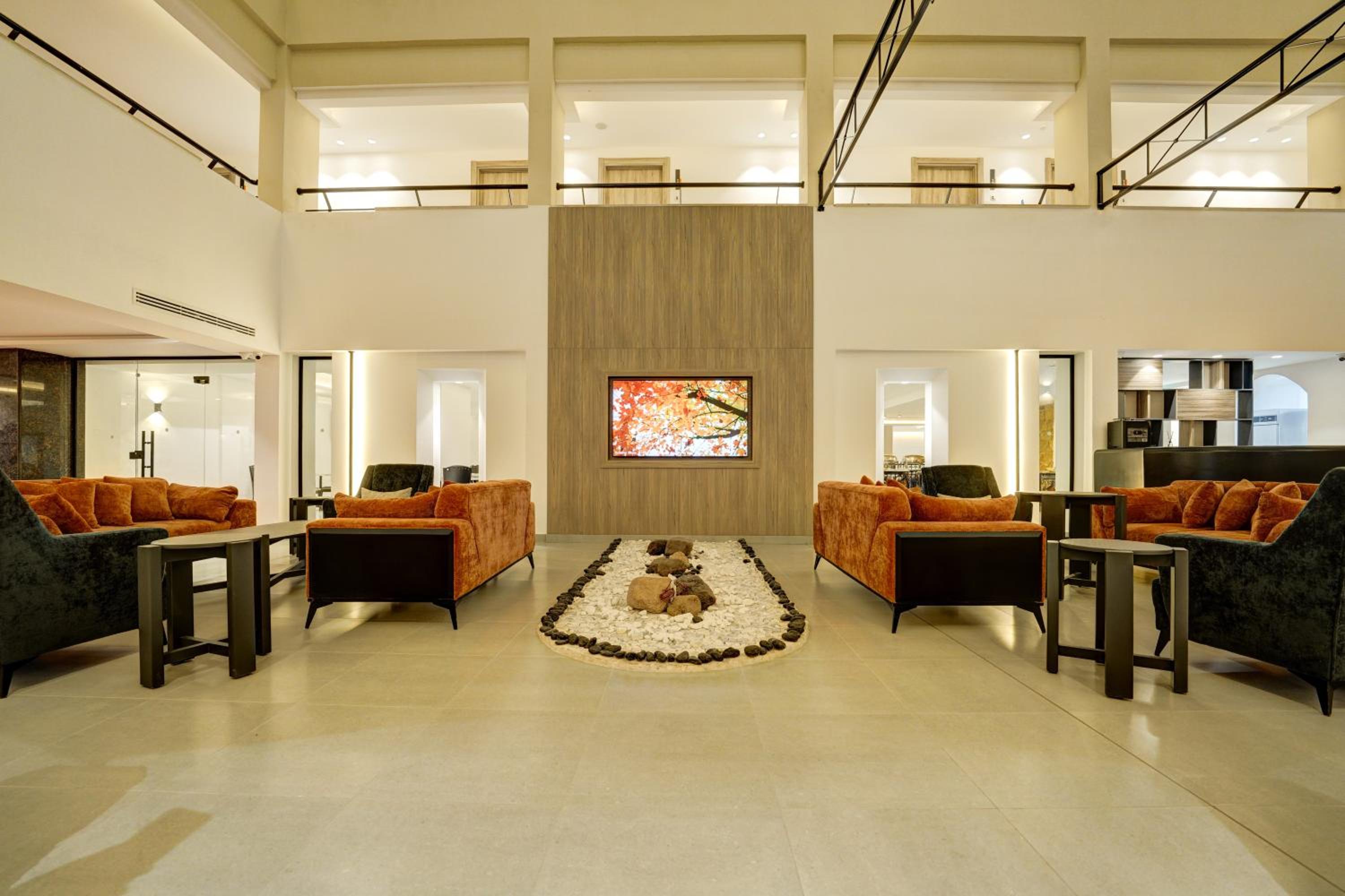 The Loft Hotel By FHM 39/58