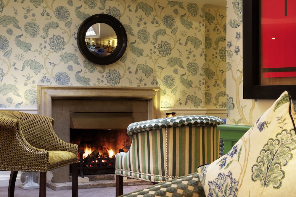 Mercure Salisbury White Hart Hotel 37/71