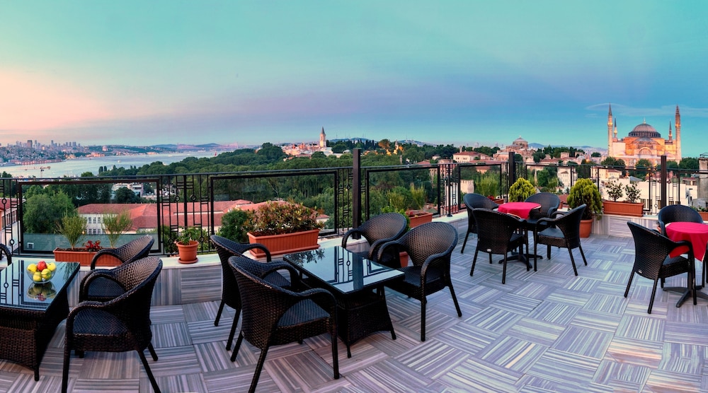 Agora Life Hotel Istanbul 42/50