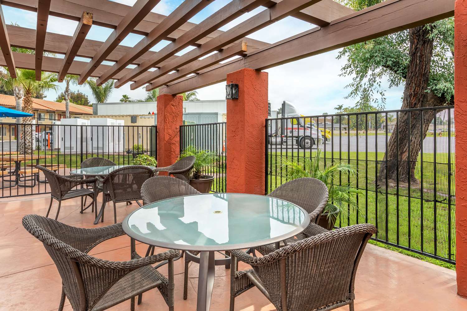 Best Western Americana Inn 35/44
