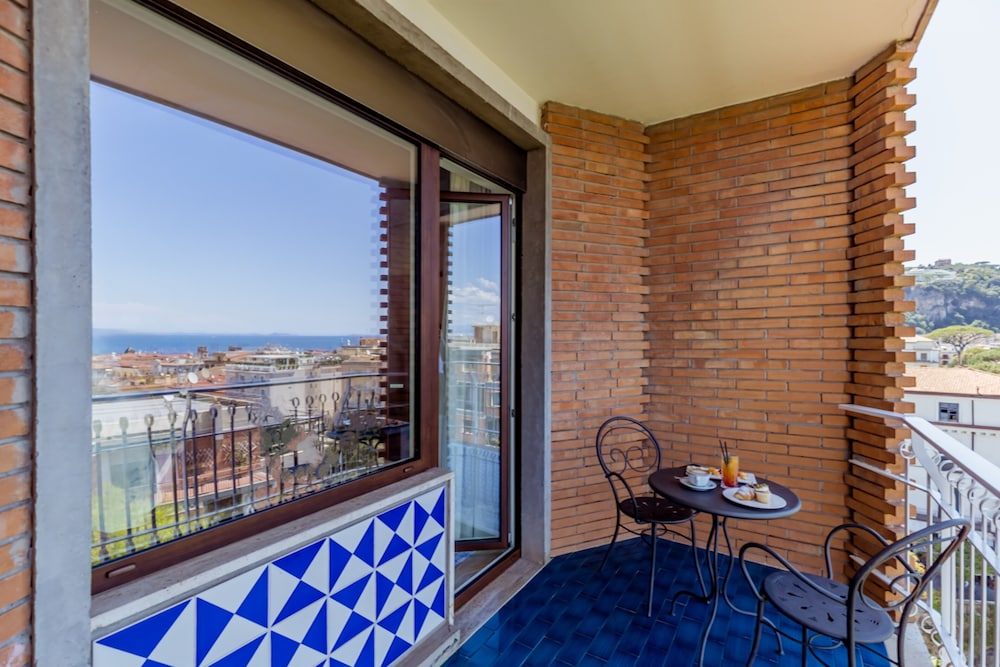 Grand Hotel Cesare Augusto 30/59