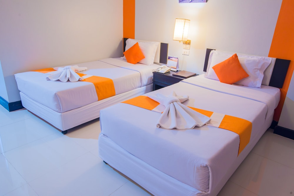 Asawann Hotel 28/68