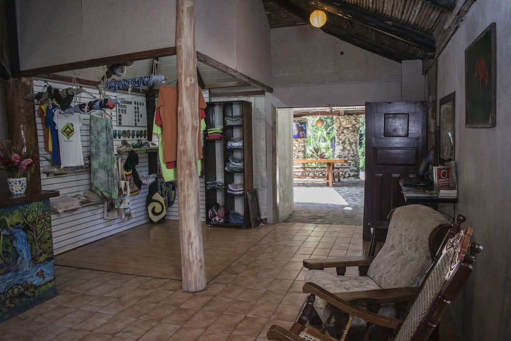 Atlantida Lodge 42/63