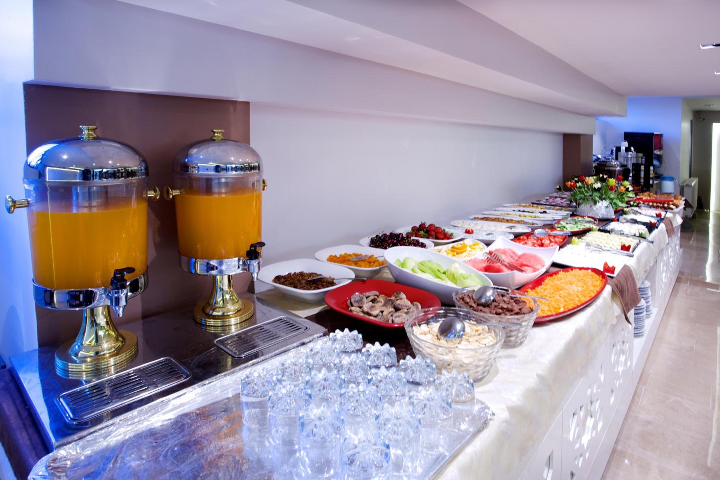 Merdan Hotel 22/48