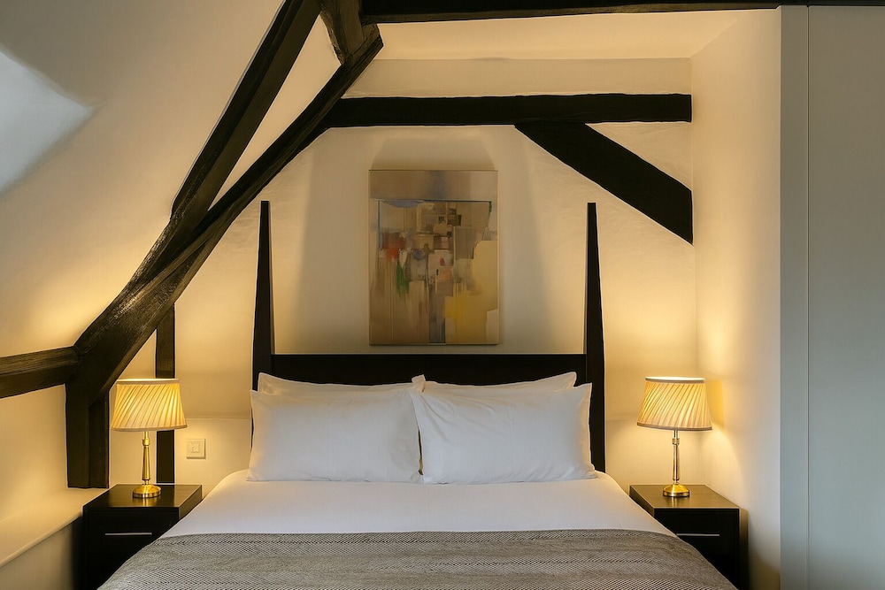 Heritage, Double Bed, Large