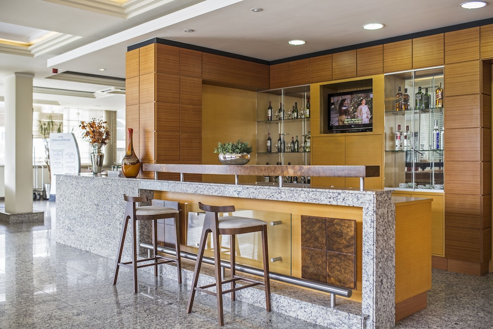 Astron Suites Sao Jose dos Pinhais 39/54