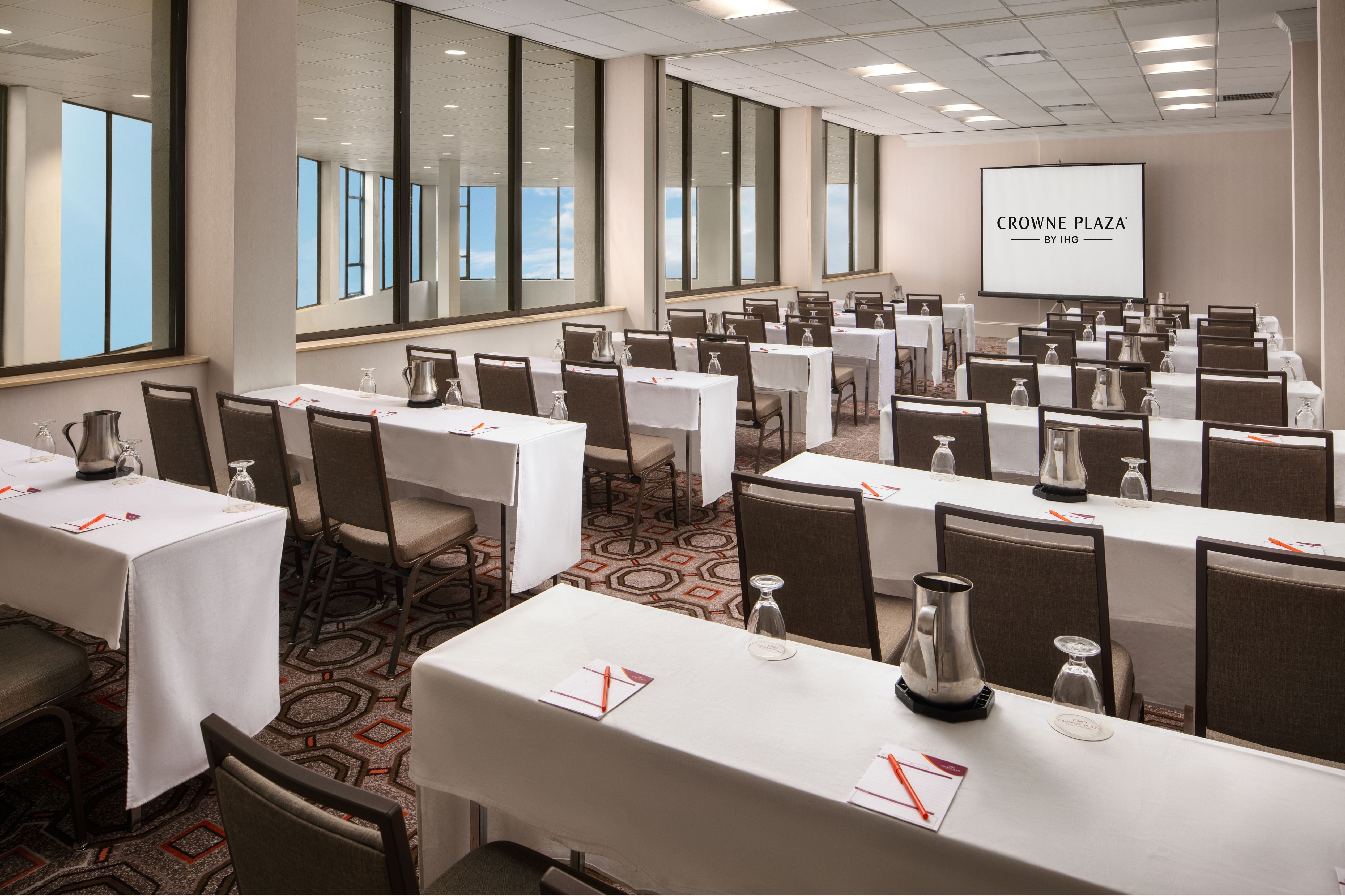 Crowne Plaza Dallas Love Field - Med Area 51/56