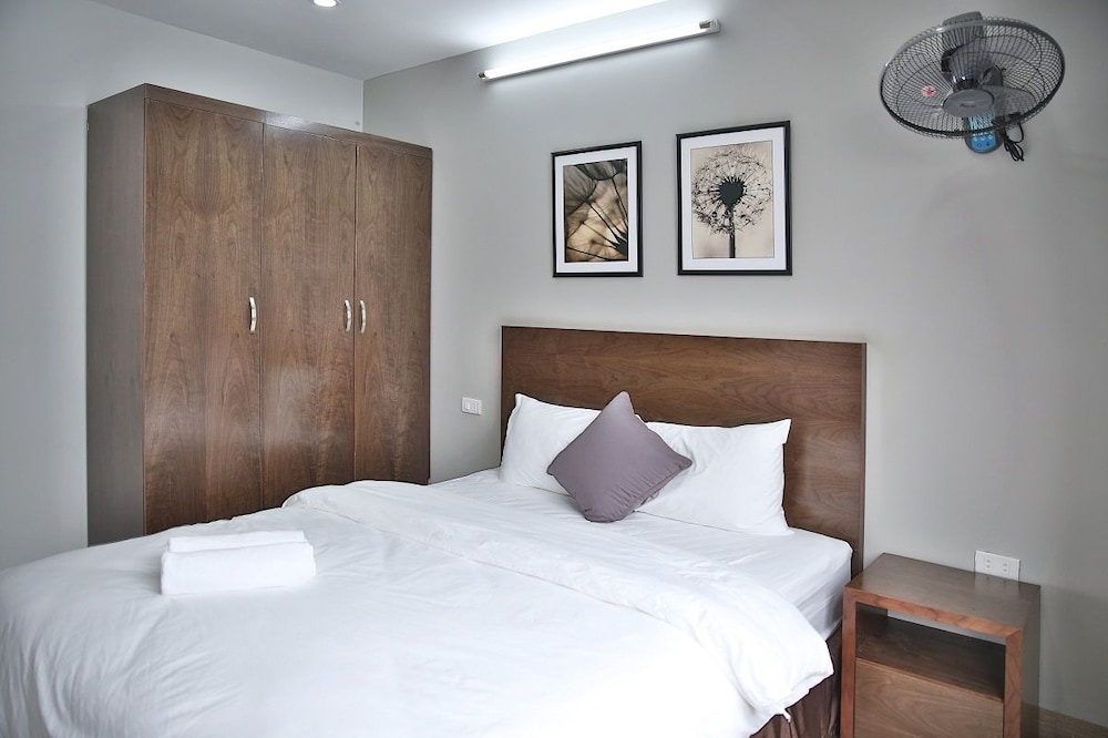 V House 6 Serviced Apartment 11/41