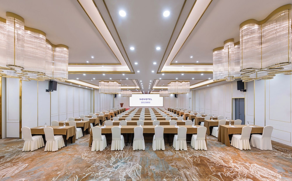 Novotel Wuxi Sanyang Plaza 52/56