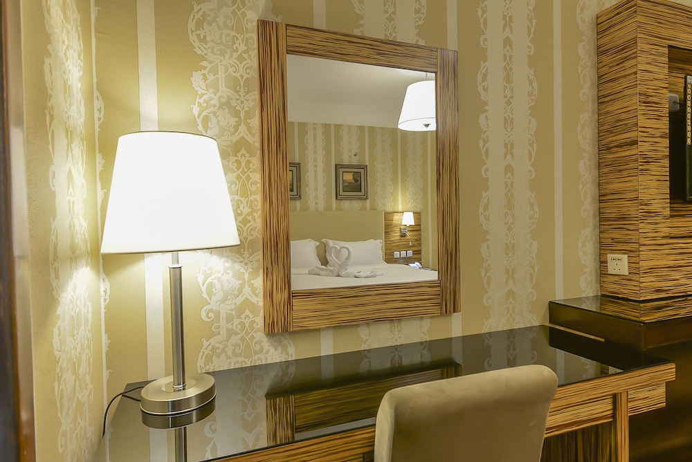 فندق كراون تاون(Crown Town Hotel) 20/46
