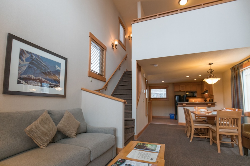 Hidden Ridge Resort 53/73