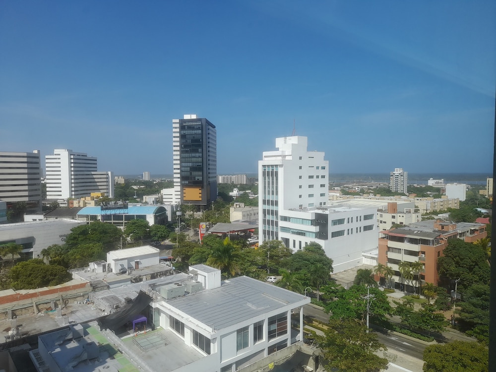 Hotel bh Barranquilla 60/64